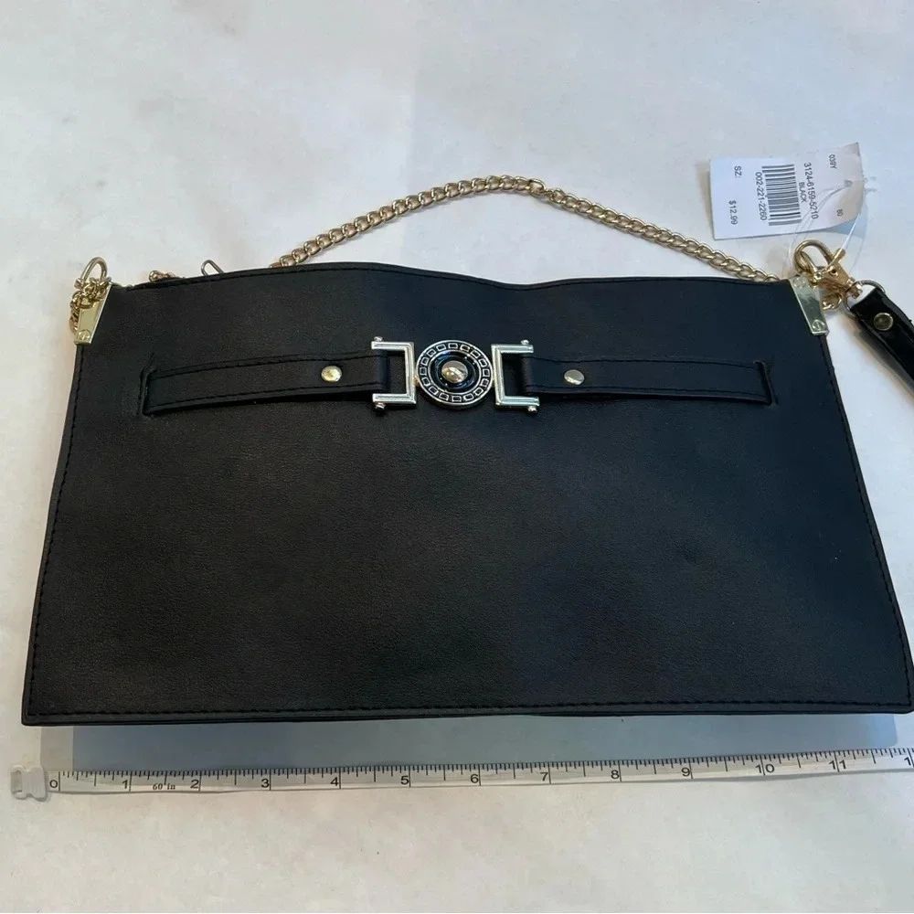 NWT Black Vegan Faux Leather Elegant Classic Zipper Shoulder Clutch Bag Purse
